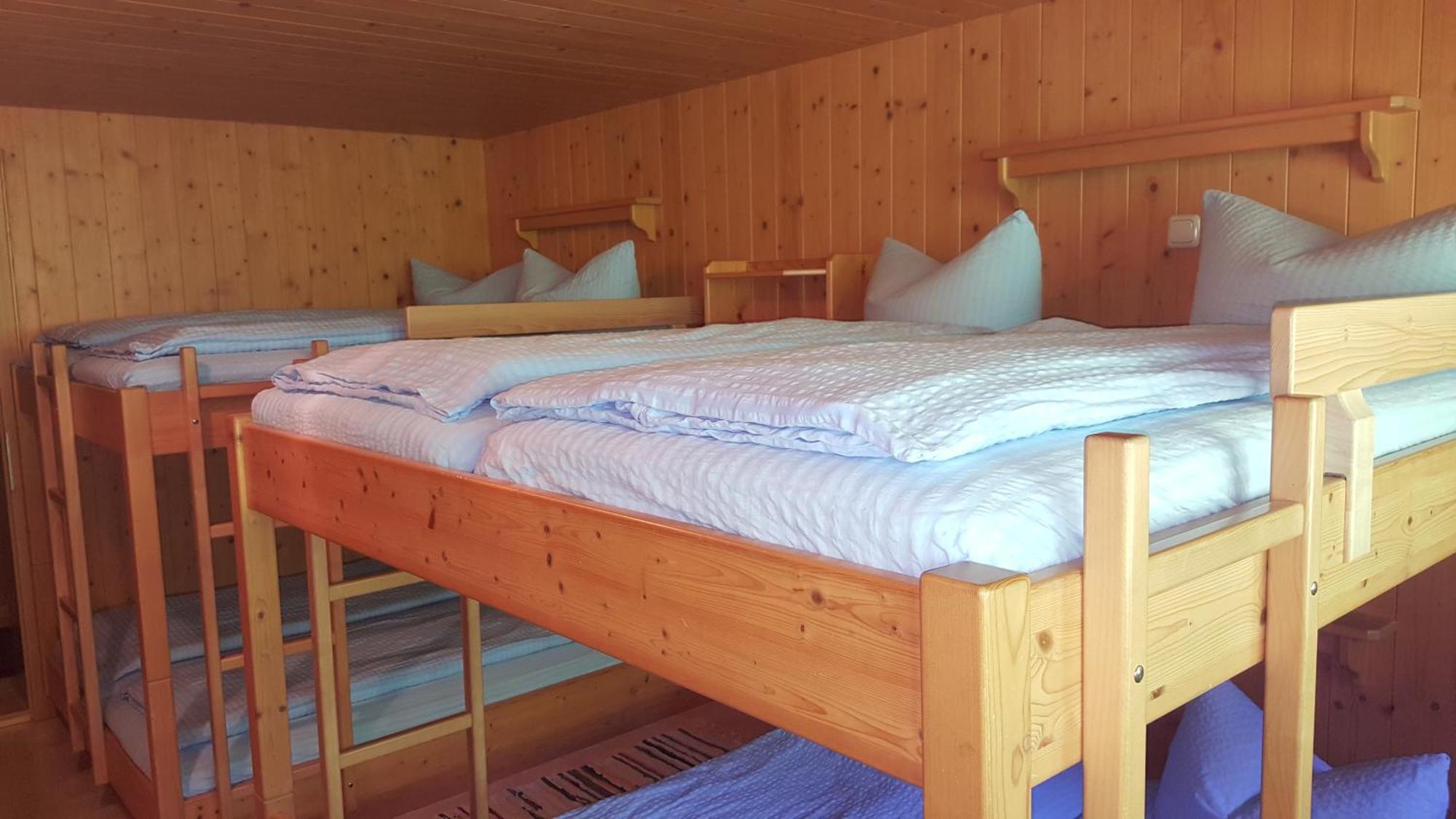 Alpengasthof Brueggele Alberschwende Room photo
