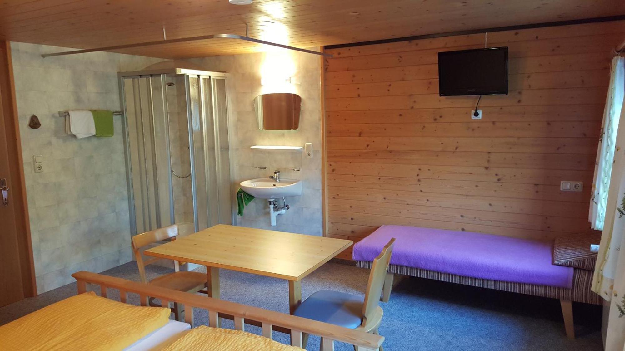 Alpengasthof Brueggele Alberschwende Room photo